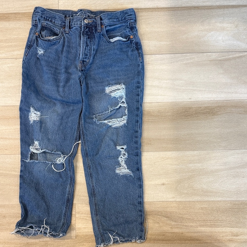 Old Navy Distressed Straight Leg Blue Jeans